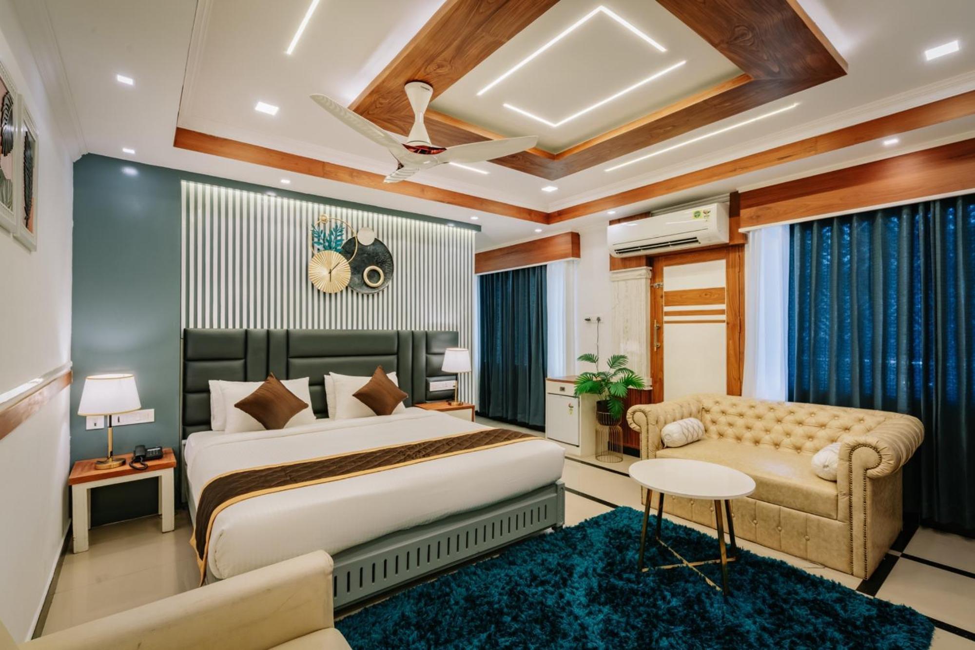 Excellency Airport Hotel Kochi Εξωτερικό φωτογραφία